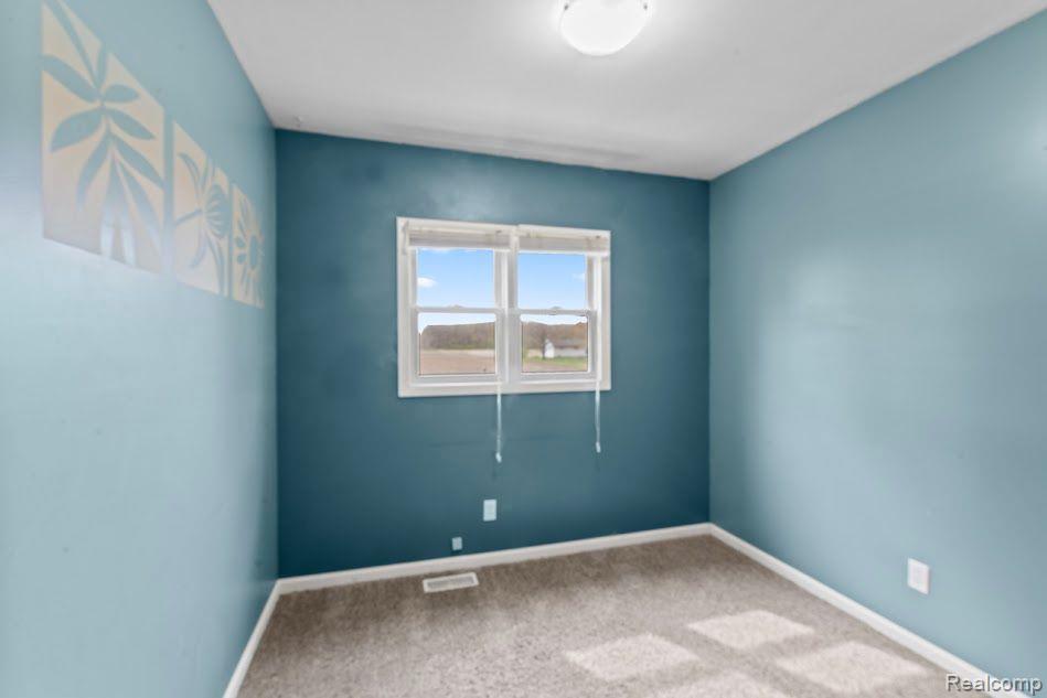14542 N MCKINLEY Road, Montrose, MI 48457 — Photo 18