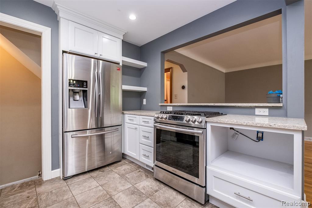 807 Vermont Avenue, Royal Oak, MI 48067 — Photo 13