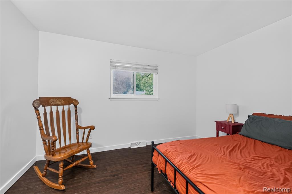 28731 Elbamar Drive, Grosse Ile, MI 48138 — Photo 21