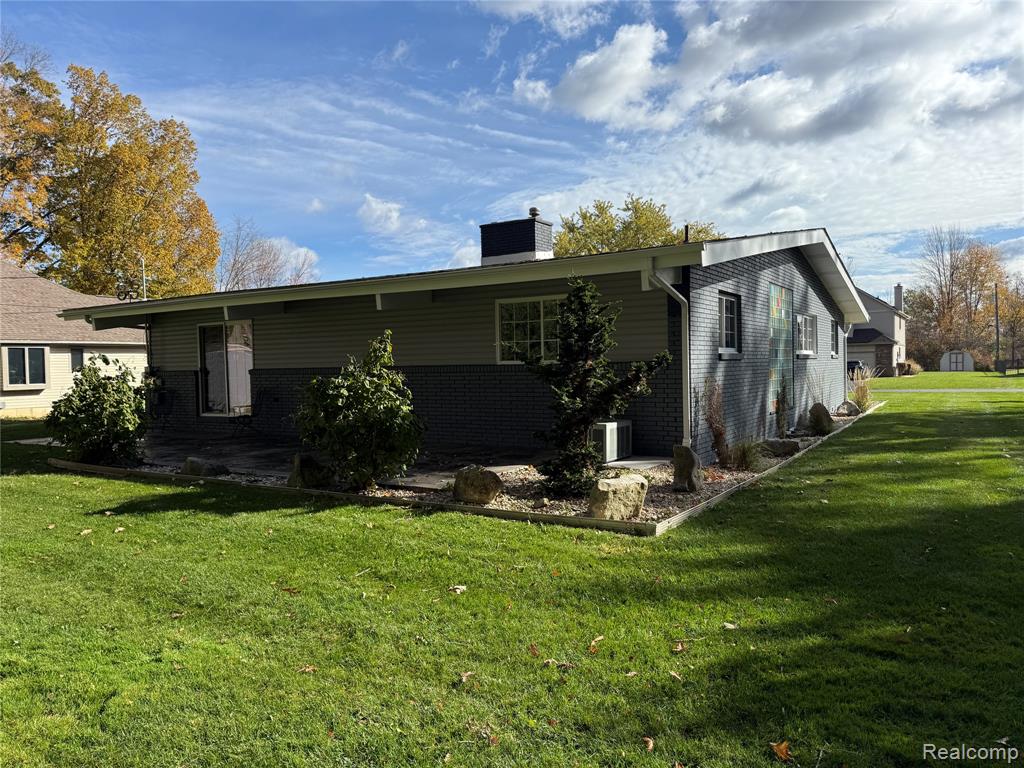 8761 Birchwood Drive, Newport, MI 48166 — Photo 3