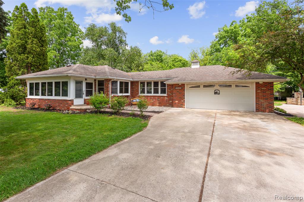 4408 S Lake Drive, Newport, MI 48166 — Photo 3
