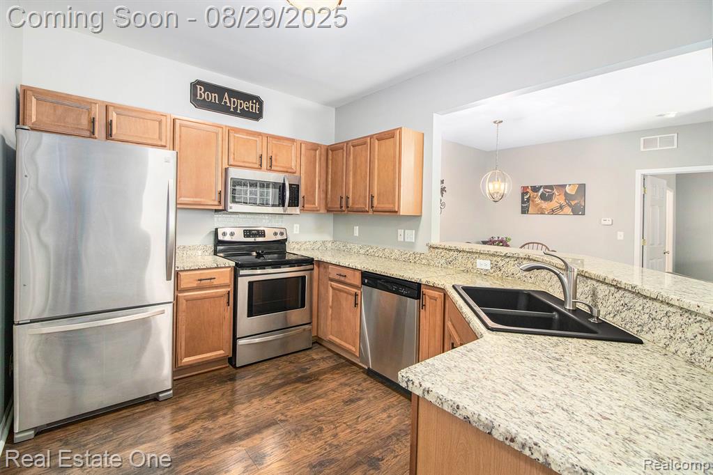 16010 Morningside, 226, Northville, MI 48168 — Photo 8