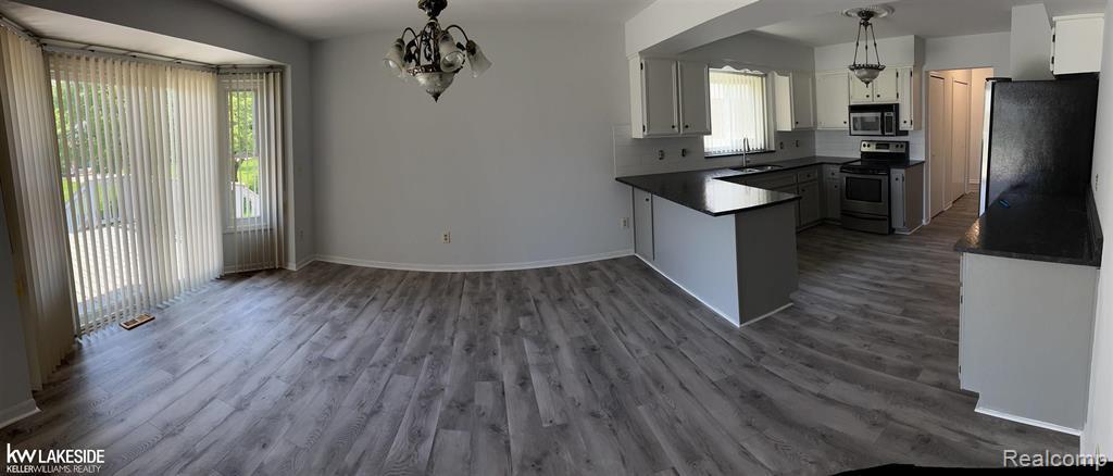 52156 Antler Drive, Macomb, MI 48042 — Photo 10
