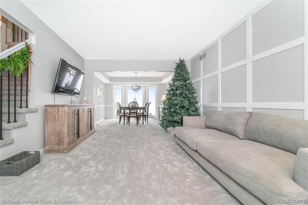 539 Dorchester Way, Milford, MI 48381 — Photo 22