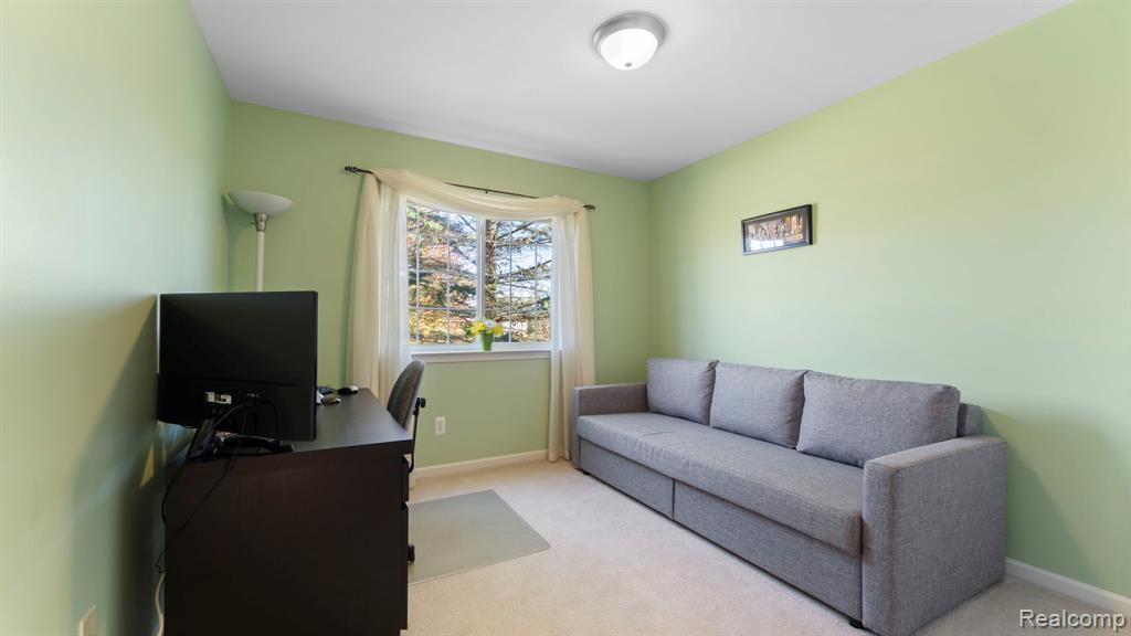 29923 Bradford Drive, New Hudson, MI 48165 — Photo 28