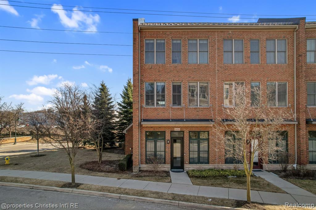 501 LEWIS Street, Birmingham, MI 48009 — Photo 48