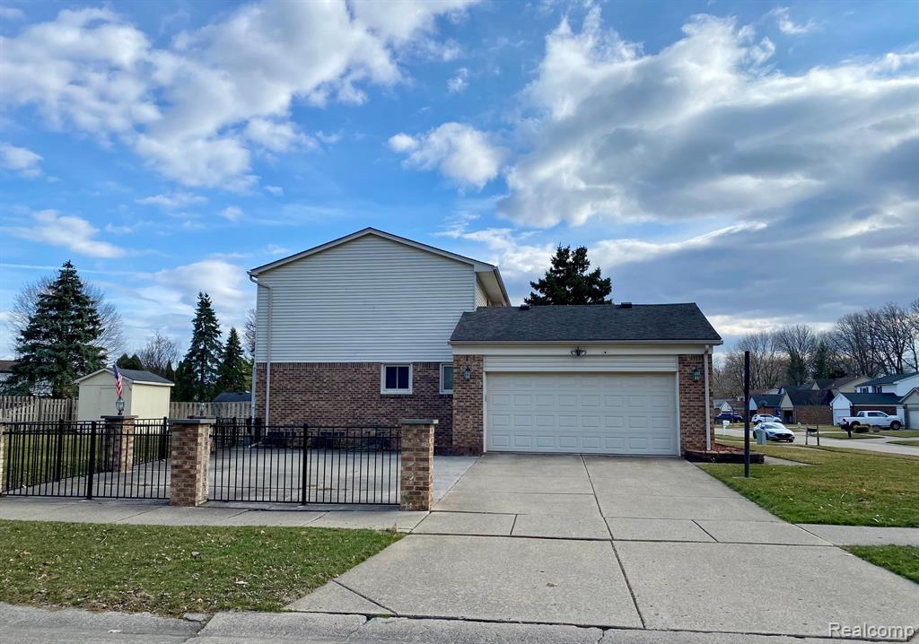 41962 STRATTON Drive, Clinton Twp, MI 48038 — Photo 6