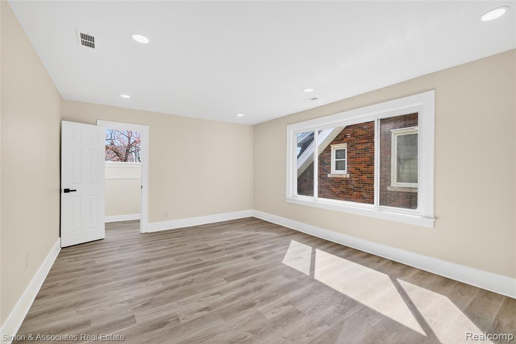 5019 Maple Street, Dearborn, MI 48126 — Photo 29
