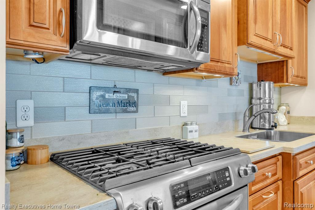7214 2nd Street, Burtchville, MI 48059 — Photo 16
