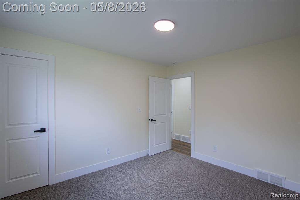 31000 Fall, Fraser, MI 48026 — Photo 16