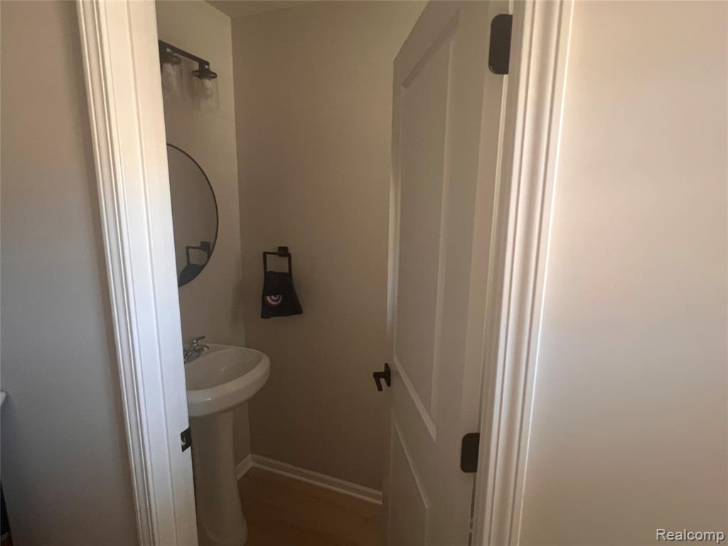 15175 Horger Avenue, Allen Park, MI, 48101