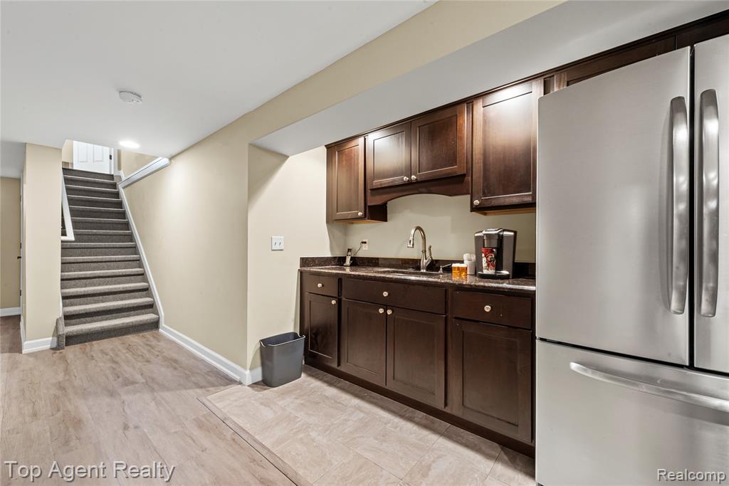 46891 Meadowview Court, Shelby Twp, MI 48317 — Photo 23