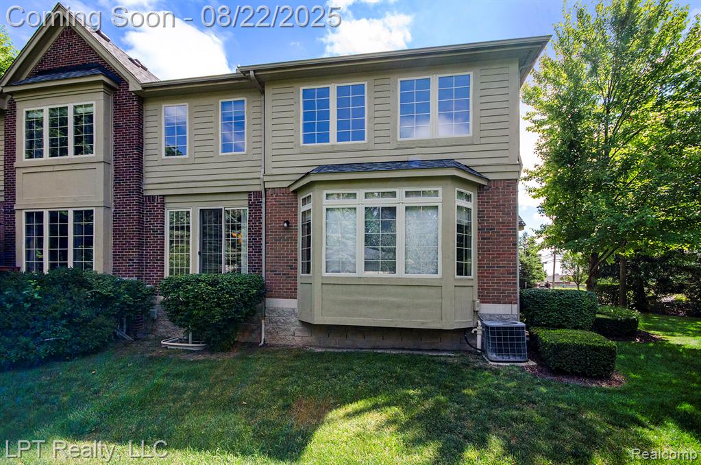 53043 CELTIC Drive, Shelby Twp, MI 48315 — Photo 39