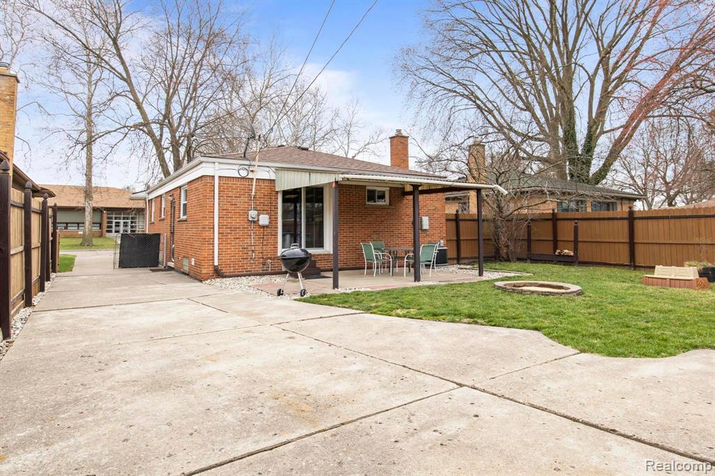 4010 Merrick Street, Dearborn Heights, MI 48125 — Photo 7