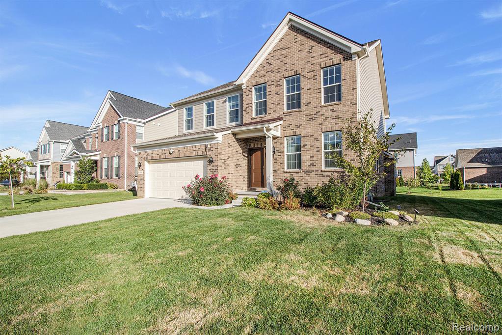 51008 Woodford Drive, Canton, MI 48188 — Photo 2