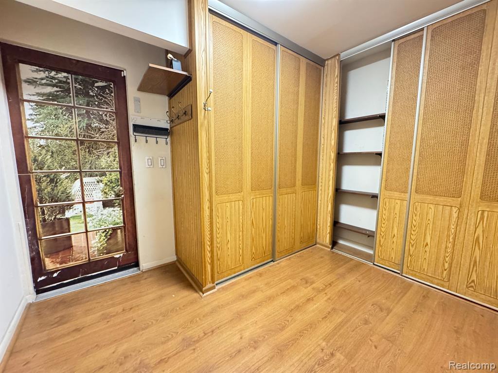 3 COLONY Lane, Dearborn, MI 48120 — Photo 7