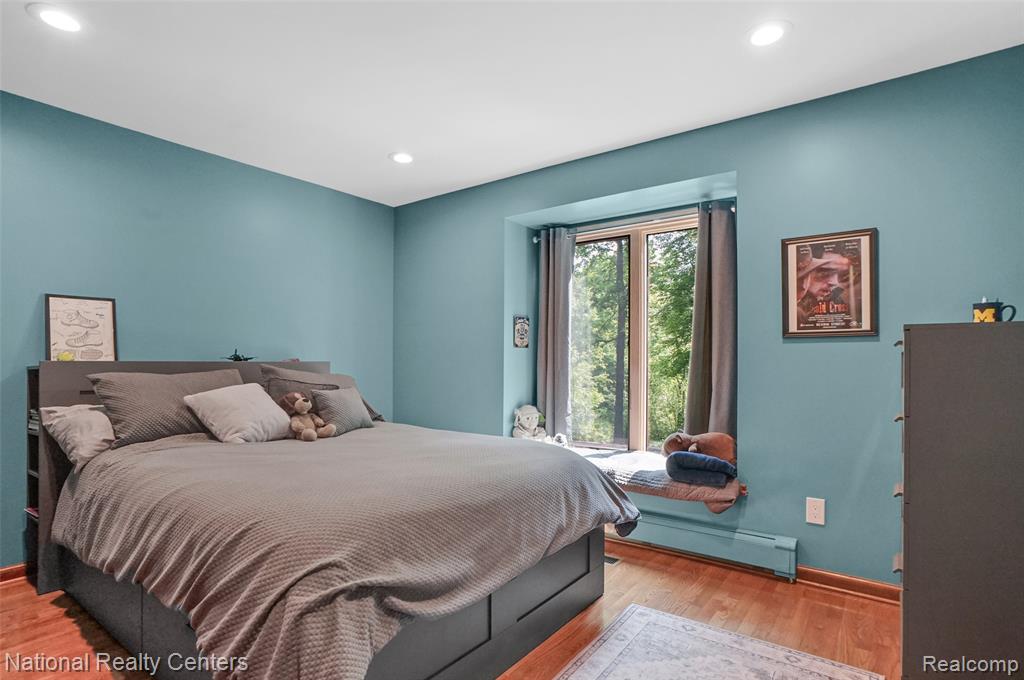 11500 Lisa Lori Lane, South Lyon, MI 48178 — Photo 55