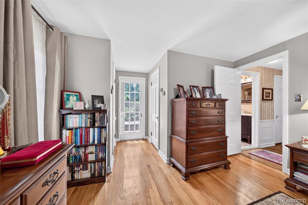 18577 San Jose Boulevard, Lathrup Village, MI 48076 — Photo 19
