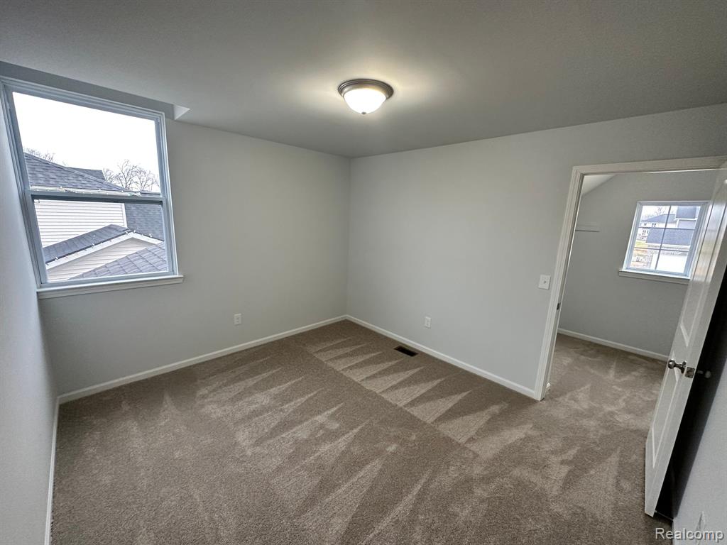 55810 WORLINGTON Lane, South Lyon, MI 48178 — Photo 33