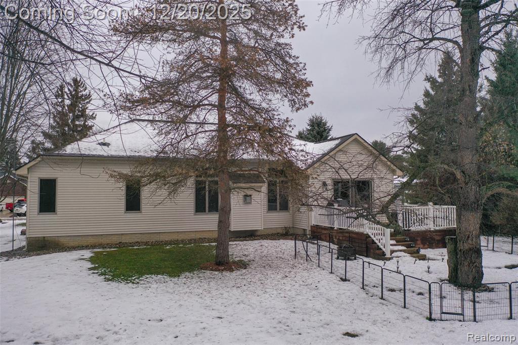 9493 Pine Needle Trail, Flushing, MI 48433 — Photo 29
