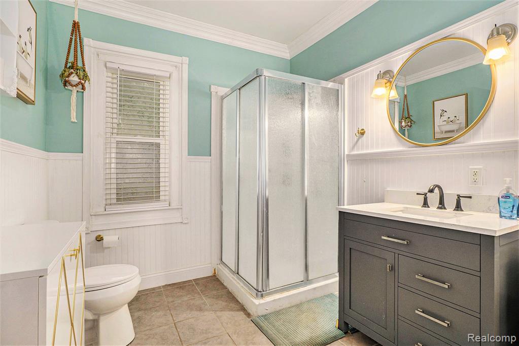 124 N Line Street, Chesaning, MI 48616 — Photo 11