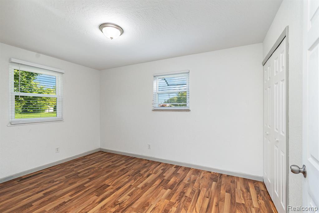631 Cathay Street, Saginaw, MI 48601 — Photo 9