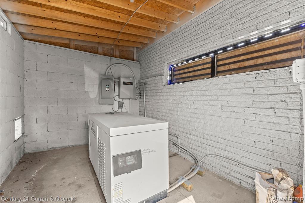 20630 W Seven Mile Road, Detroit, MI 48219 — Photo 13