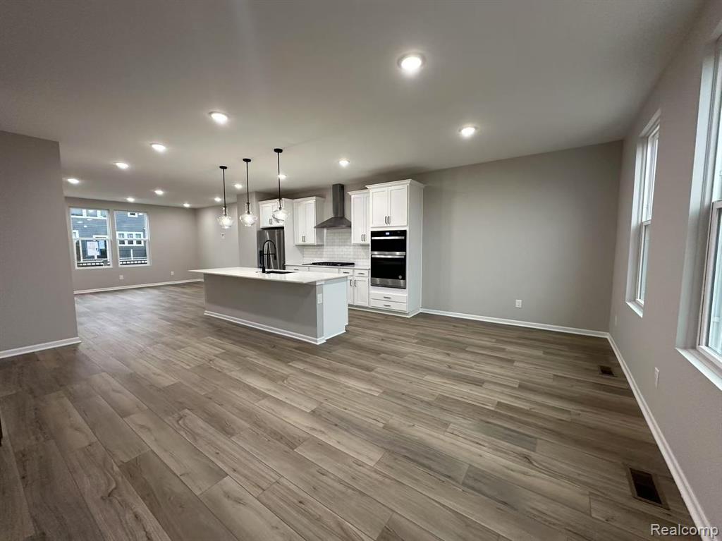 43111 Atwood Avenue, Novi, MI — Photo 6