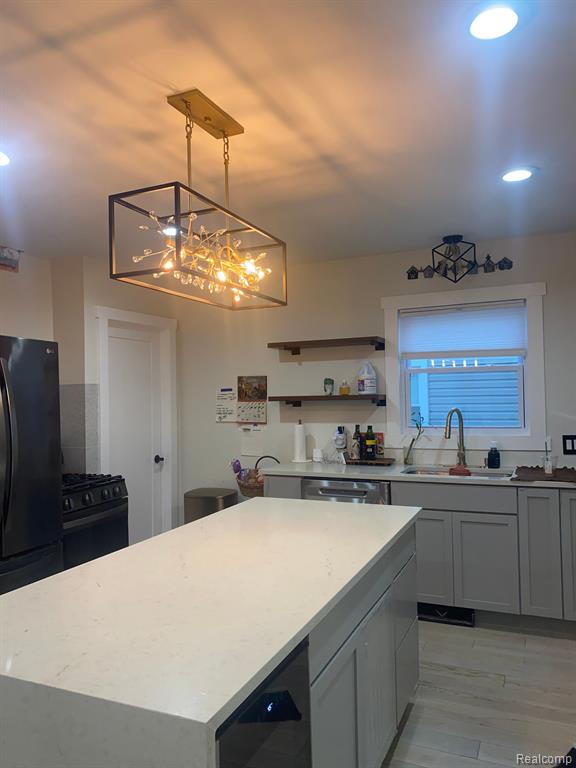 4519 WASHINGTON Street, Wayne, MI 48184 — Photo 15