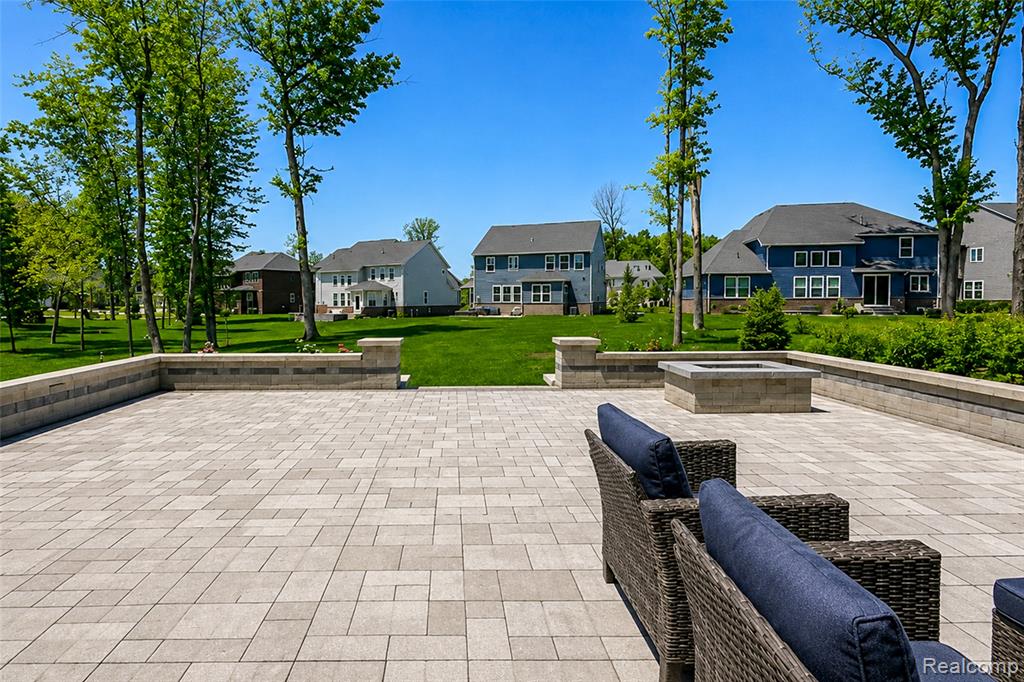 640 Allegheny Drive, South Lyon, MI 48178 — Photo 73
