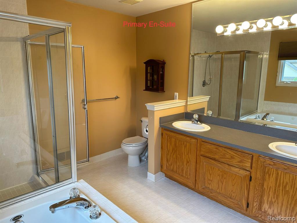 48701 LAFAYETTE Drive, Macomb, MI 48044 — Photo 57