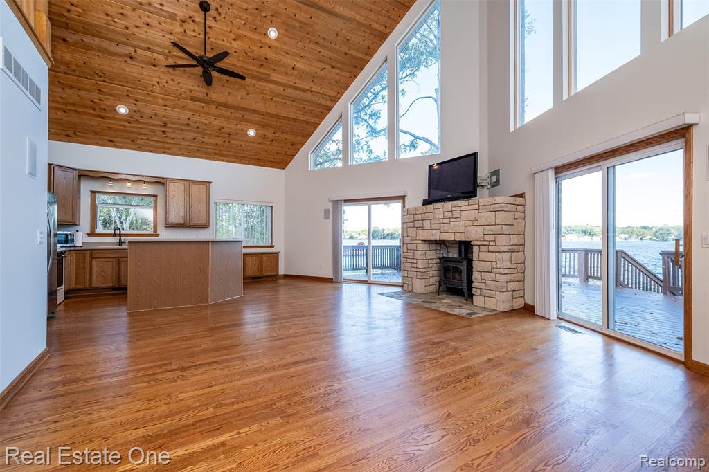 782 Appalachi Street, Commerce Twp, MI 48390 — Photo 13