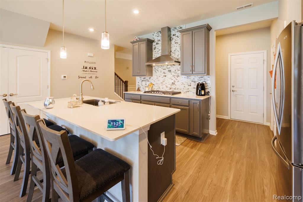 4765 Glenora Drive, Lake Orion, MI — Photo 3