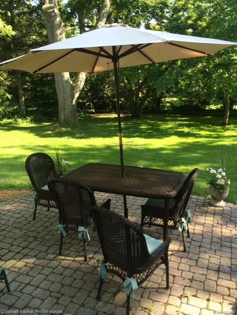 499 Sunningdale Drive, Grosse Pointe Woods, MI 48236 — Photo 50