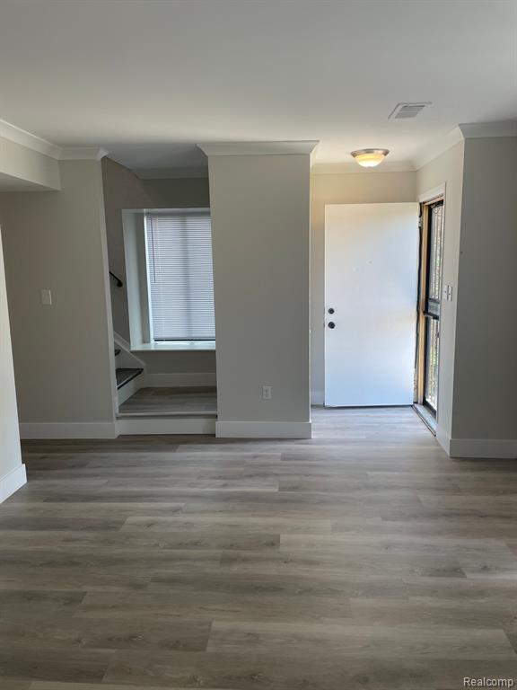 23532 Lahser Road, Southfield, MI 48033 — Photo 9