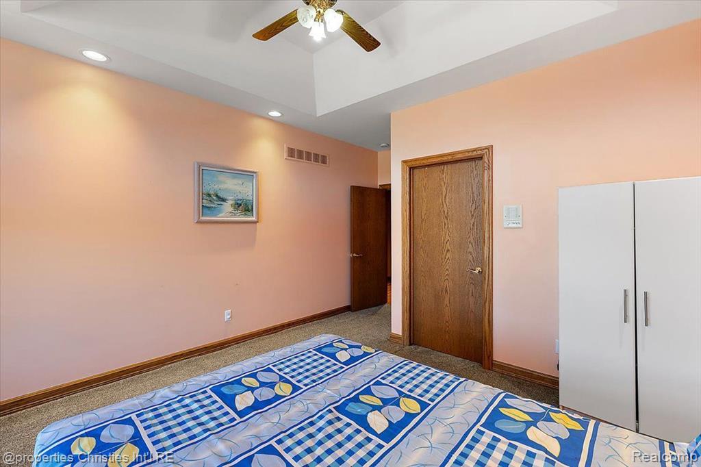 41194 MARKSWAY, Sterling Heights, MI 48314 — Photo 49