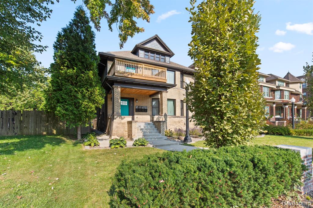 374 E Grand Boulevard, Detroit, MI 48207 — Photo 2