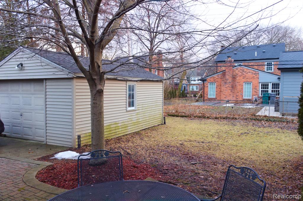 521 N MILITARY Street, Dearborn, MI 48124 — Photo 41