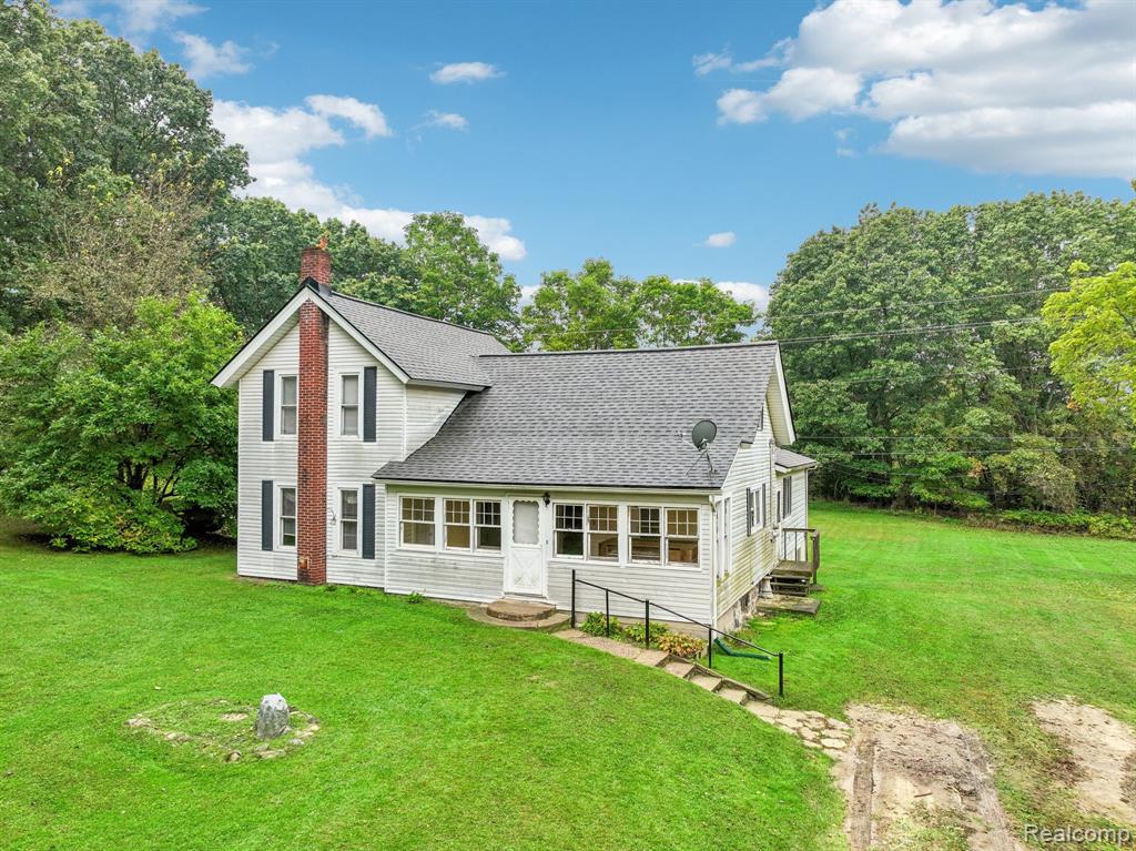 9551 Ellis Road, Clarkston, MI 48348 — Photo 6