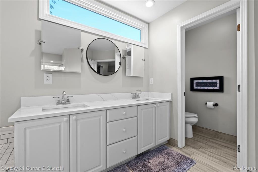 45499 Addington Lane, Novi, MI — Photo 29