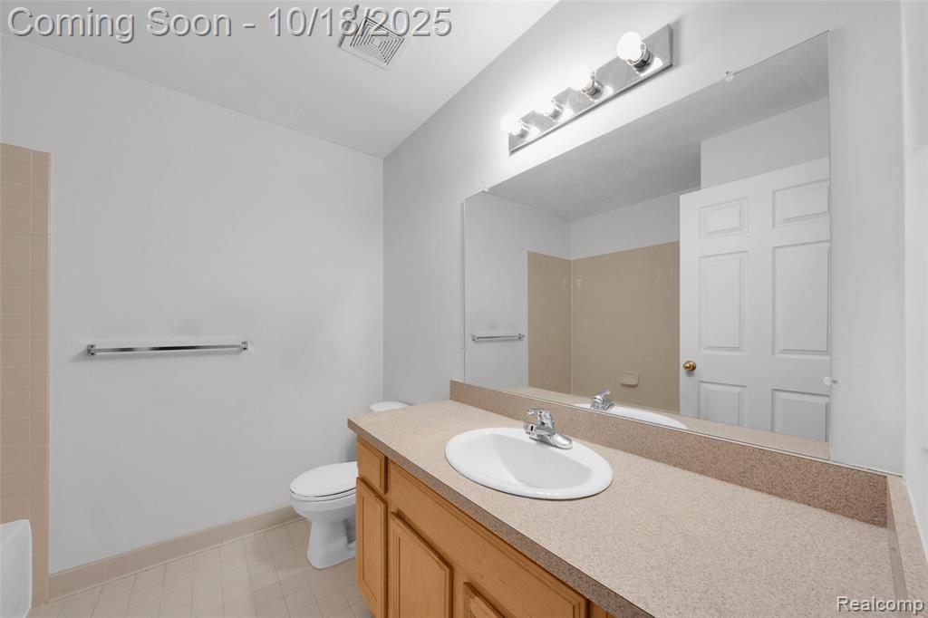 51616 Hale Lane, 204, Chesterfield, MI — Photo 23