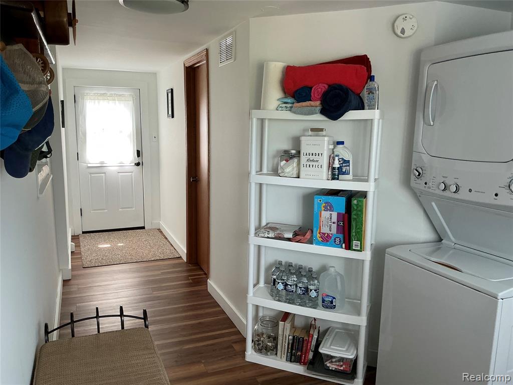 1724 Maple Road, Sebewaing, MI 48759 — Photo 8