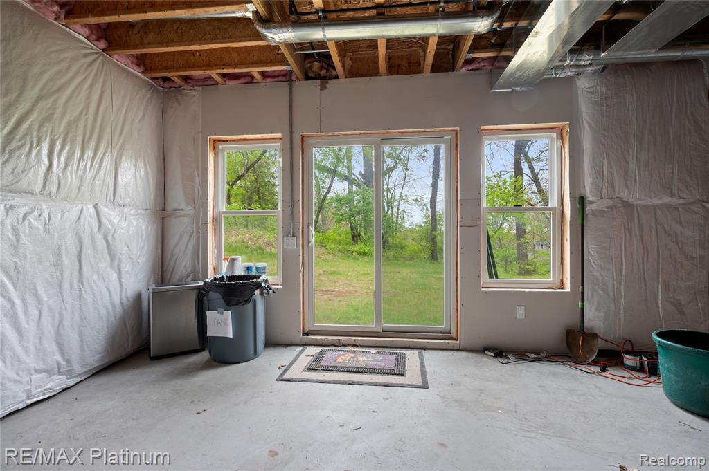 3705 High Hillcrest Drive, Howell, MI 48843 — Photo 34