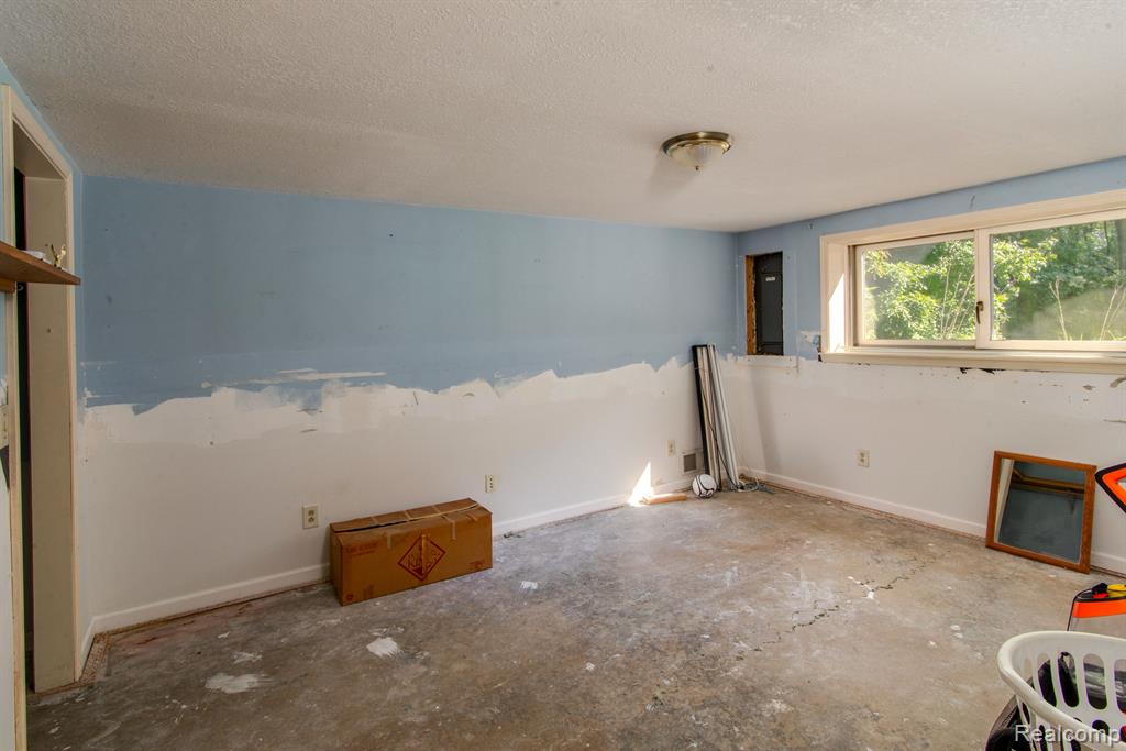 11375 CLINTON Road, Rives Junction, MI 49277 — Photo 22