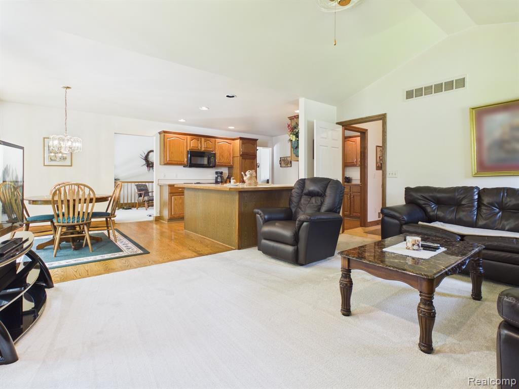 4133 Creeks Edge Drive, Metamora, MI 48455 — Photo 17