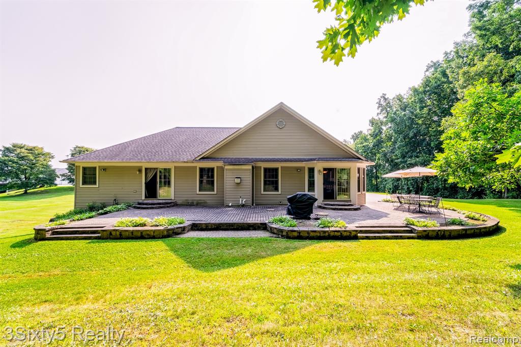 597 Country Meadows Trail, Ortonville, MI 48462 — Photo 36