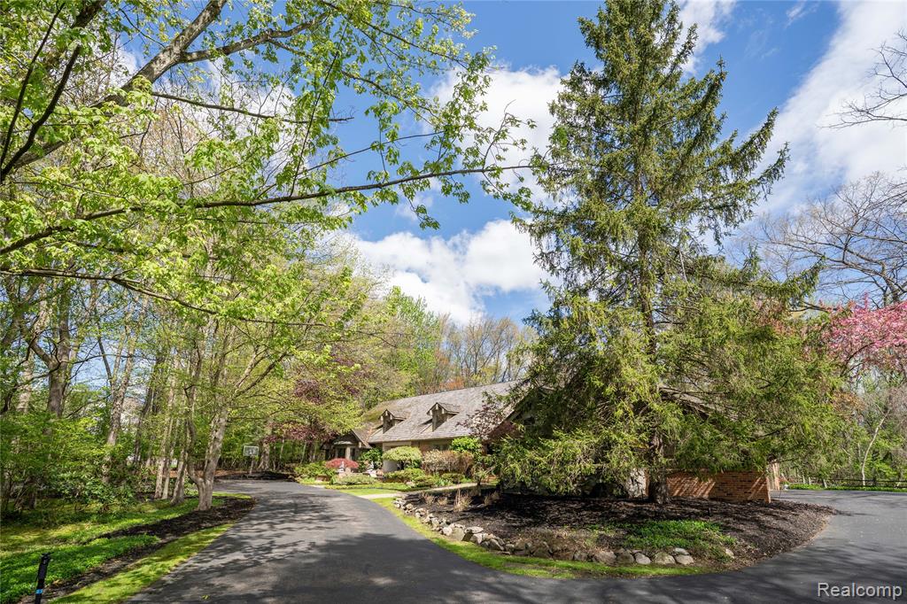 32870 Bingham Lane, Bingham Farms, MI 48025 — Photo 5