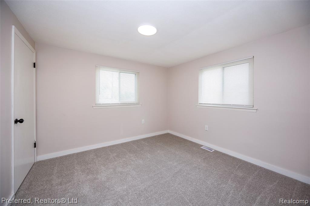7304 Gilman Street, Westland, MI — Photo 20