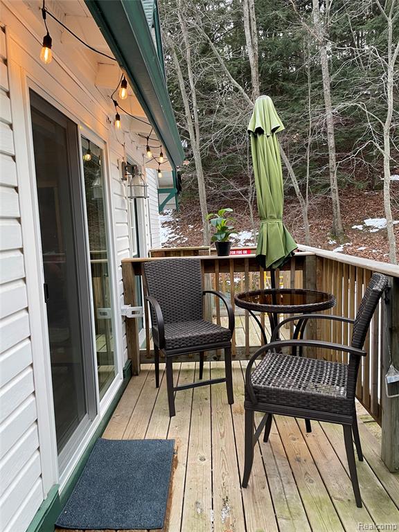 8520 Portage Point Drive, Onekama, MI 49675 — Photo 7