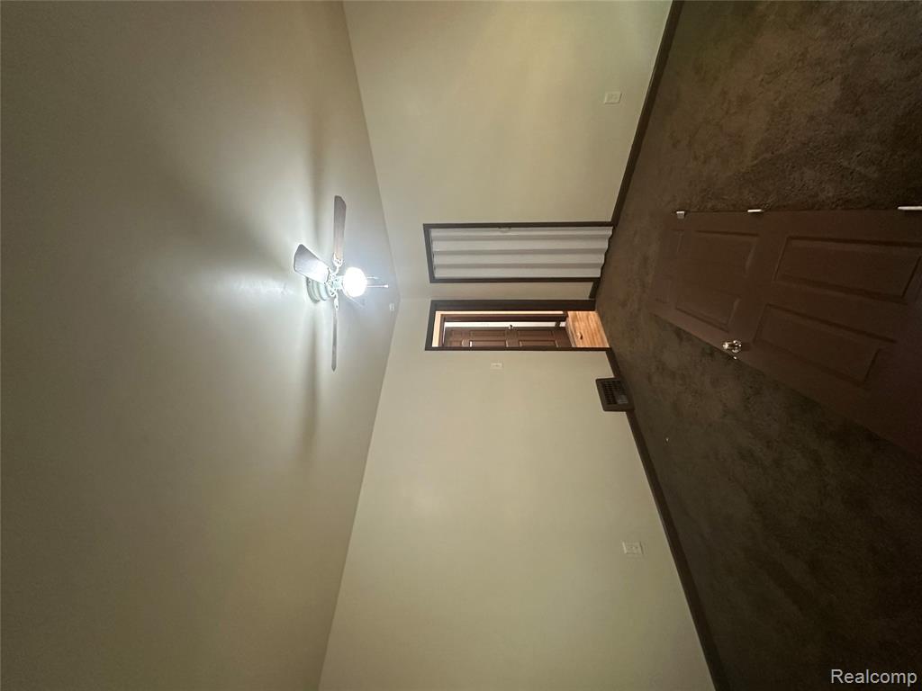 12561 Maiden Street, Detroit, MI 48213 — Photo 15